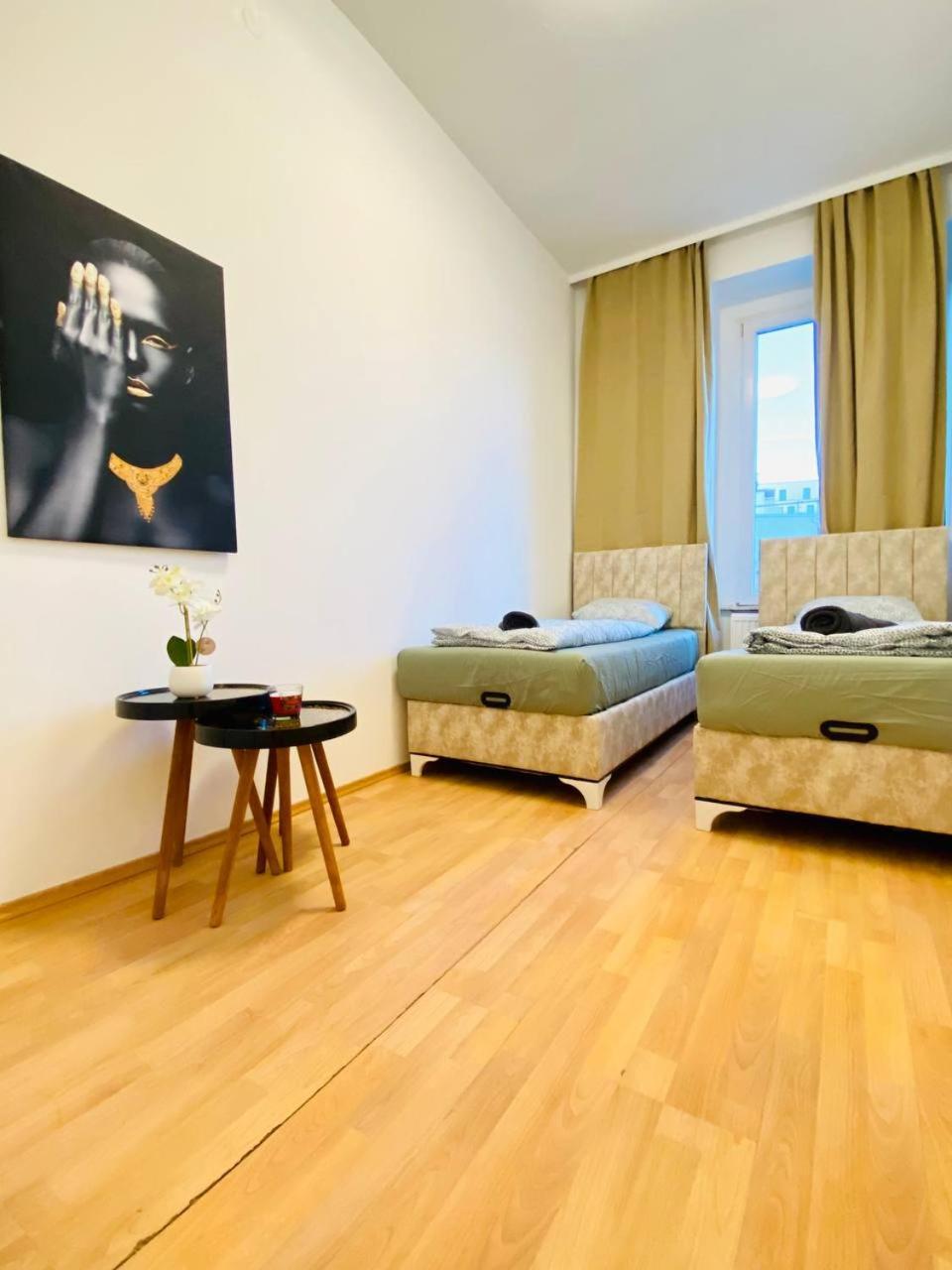 Comfortable Room In The 23Rd District Of Vienna Fr4 Екстериор снимка