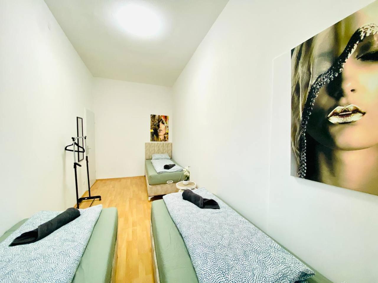 Comfortable Room In The 23Rd District Of Vienna Fr4 Екстериор снимка