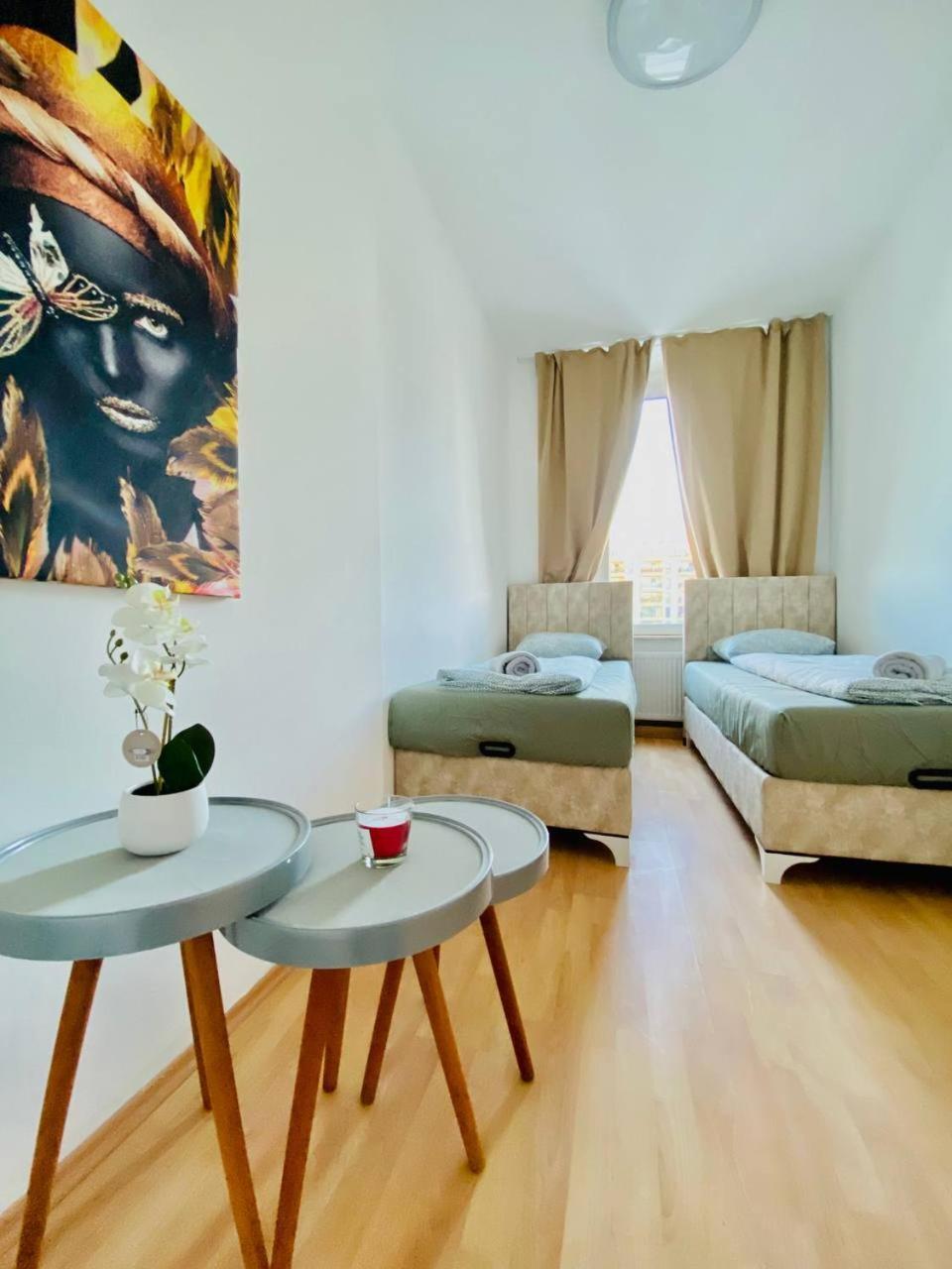 Comfortable Room In The 23Rd District Of Vienna Fr4 Екстериор снимка