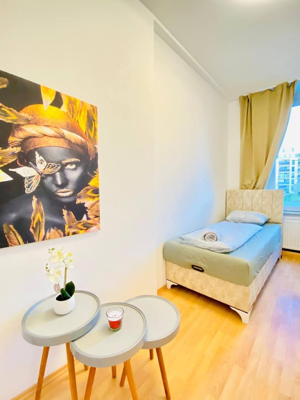 Comfortable Room In The 23Rd District Of Vienna Fr4 Екстериор снимка