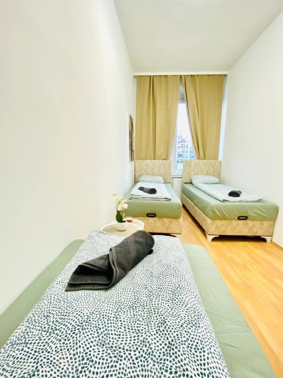 Comfortable Room In The 23Rd District Of Vienna Fr4 Екстериор снимка