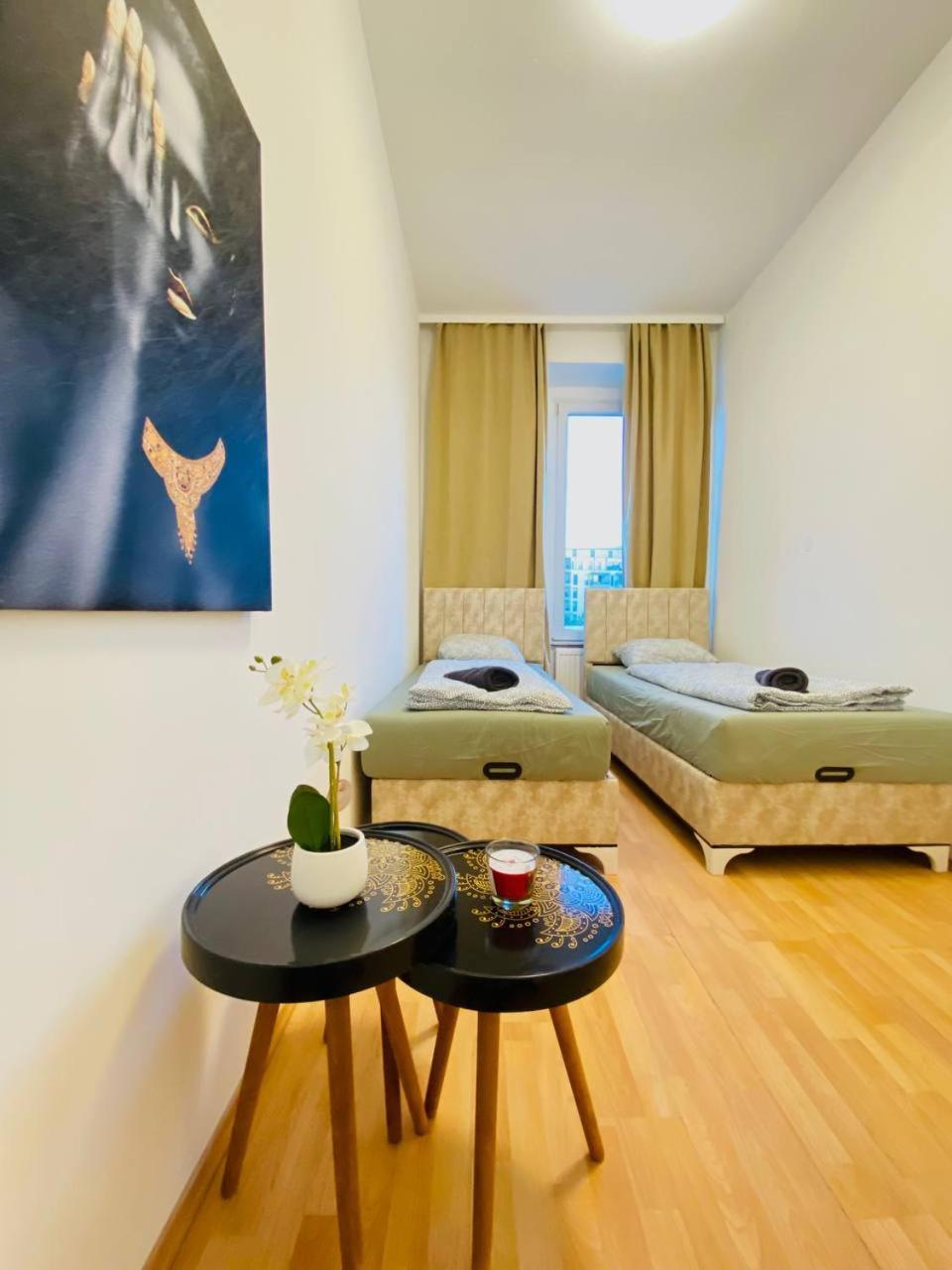 Comfortable Room In The 23Rd District Of Vienna Fr4 Екстериор снимка