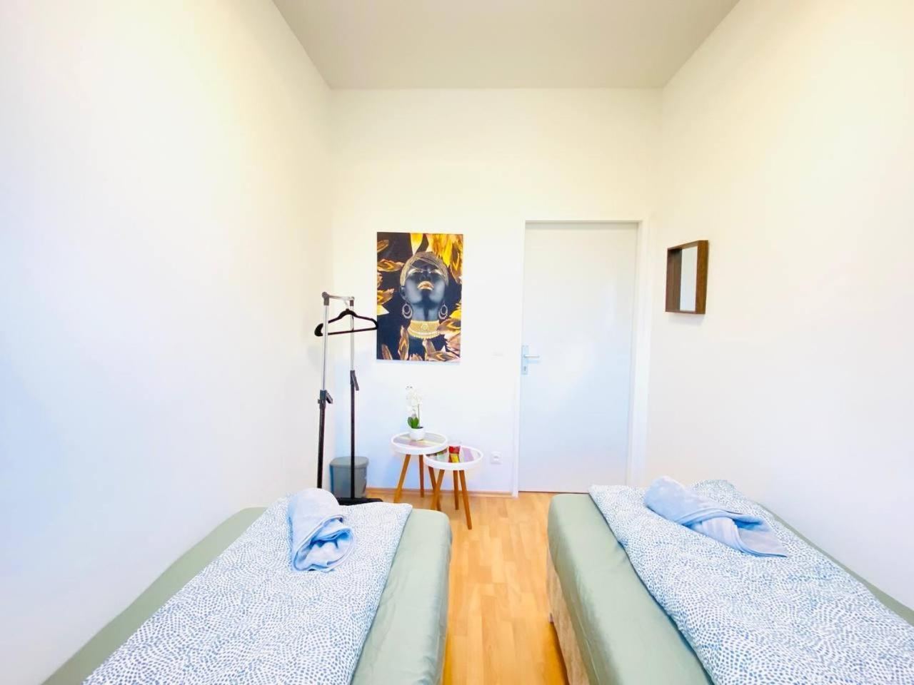 Comfortable Room In The 23Rd District Of Vienna Fr4 Екстериор снимка
