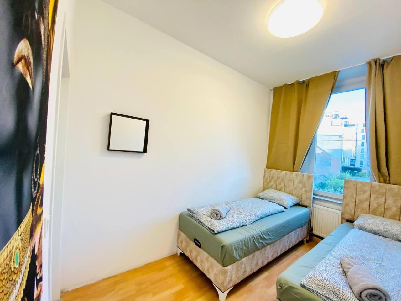Comfortable Room In The 23Rd District Of Vienna Fr4 Екстериор снимка